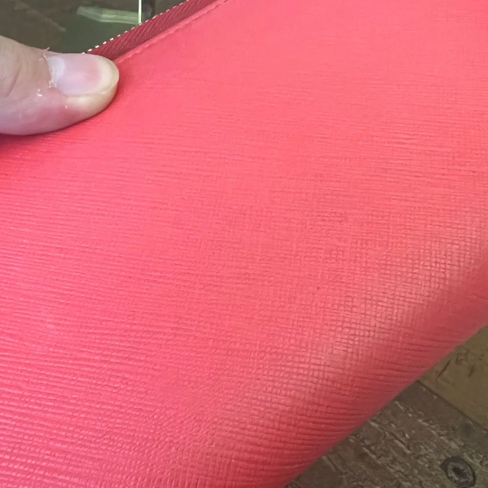 MCM Vibrant Red and Orange Zipparound Wallet - Picture 3 of 7